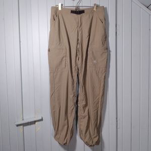 Mountain Hardwear  Lightweight Hiking Pants